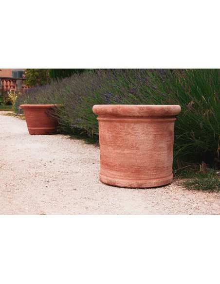 Cylindrical Tuscan jar